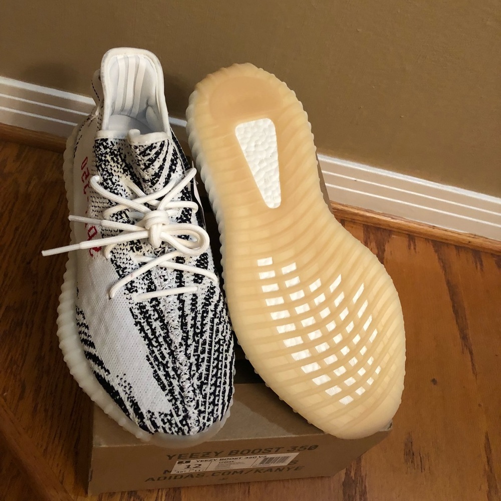 Adidas yeezy 350 boost “zebra” size 12